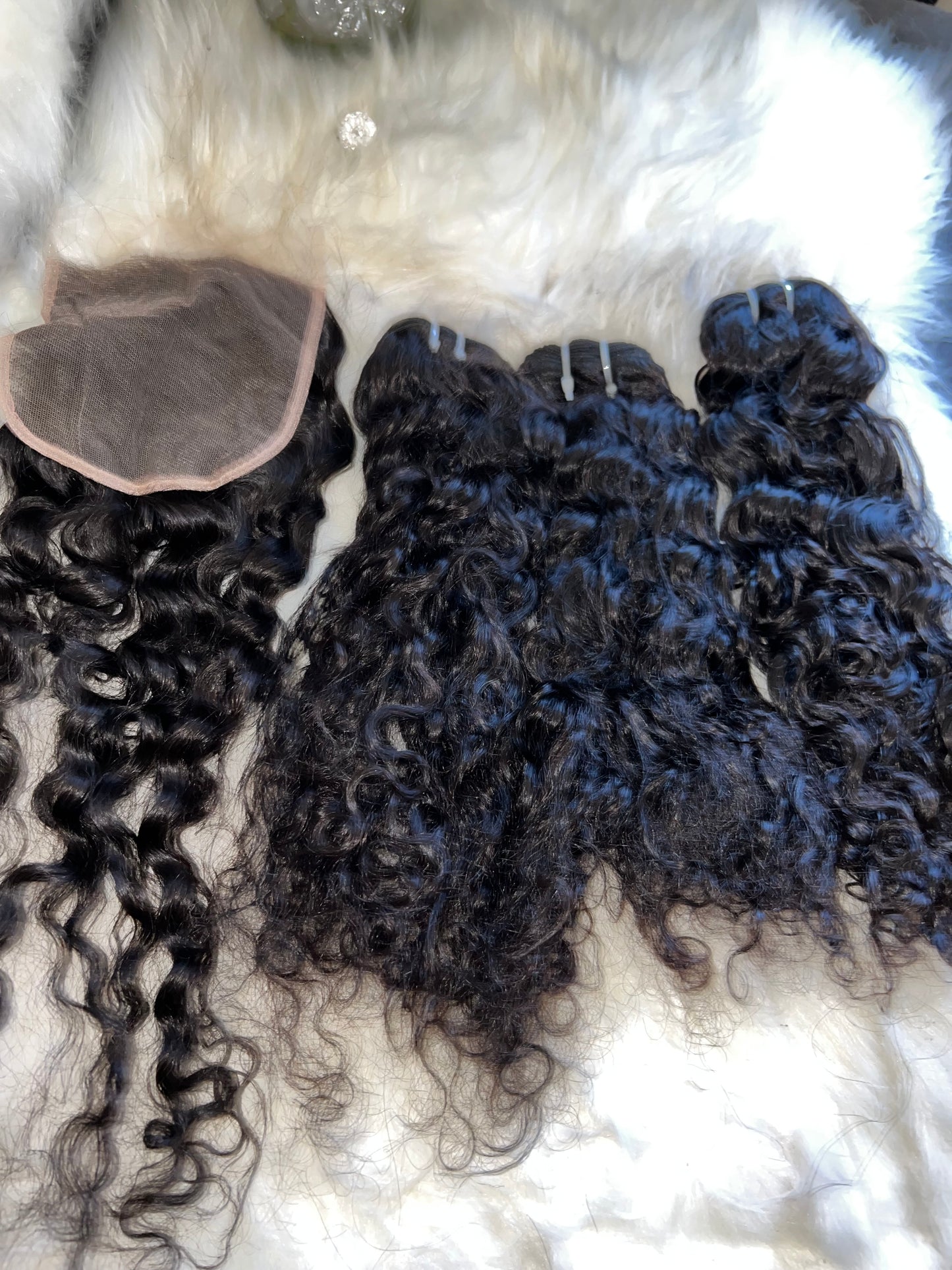 #700 Spanish Wavy Bundles 16.18.20 with 18 inch HD Closure