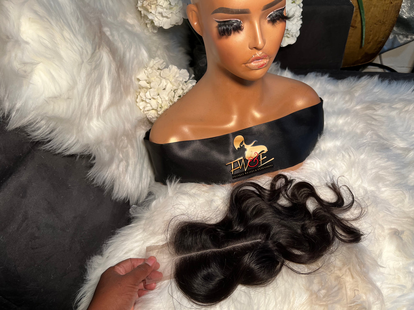# 64 KimK 2x6 closures