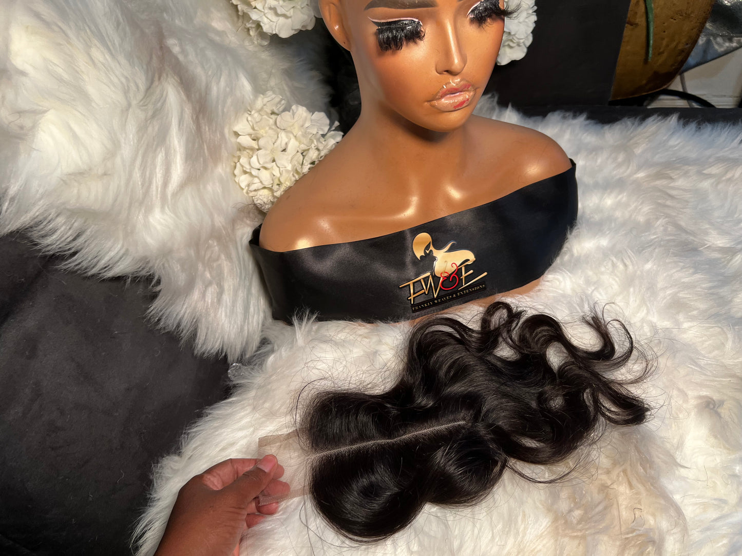 # 64 KimK 2x6 closures