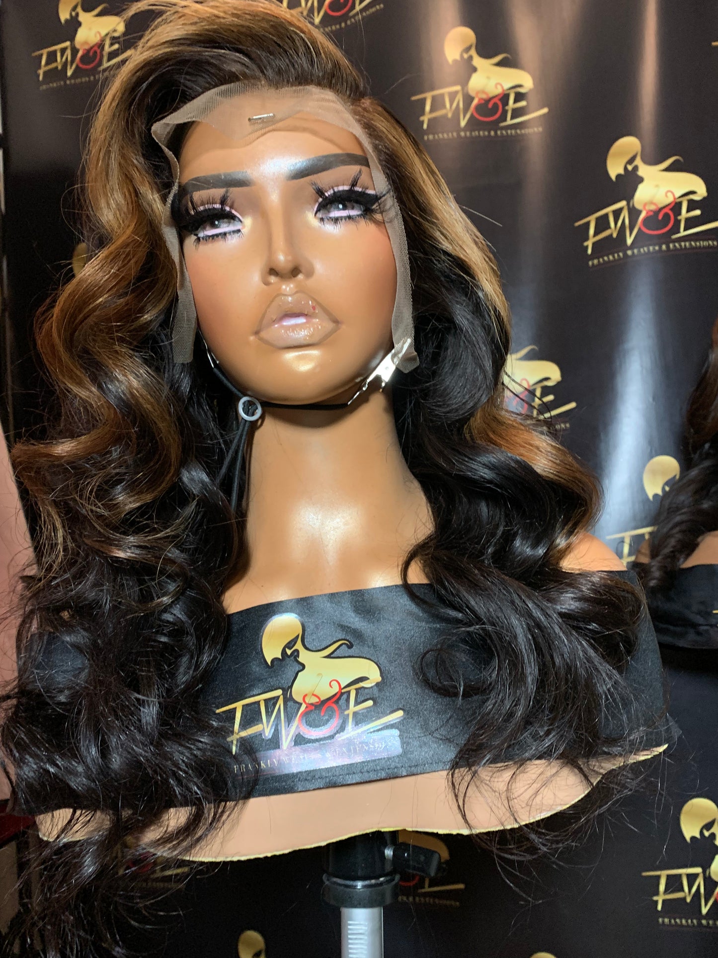 (55)18 Frontal 13x6 Wand Curls