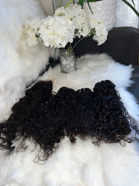 #700 Spanish Wavy Bundles 16.18.20 with 18 inch HD Closure