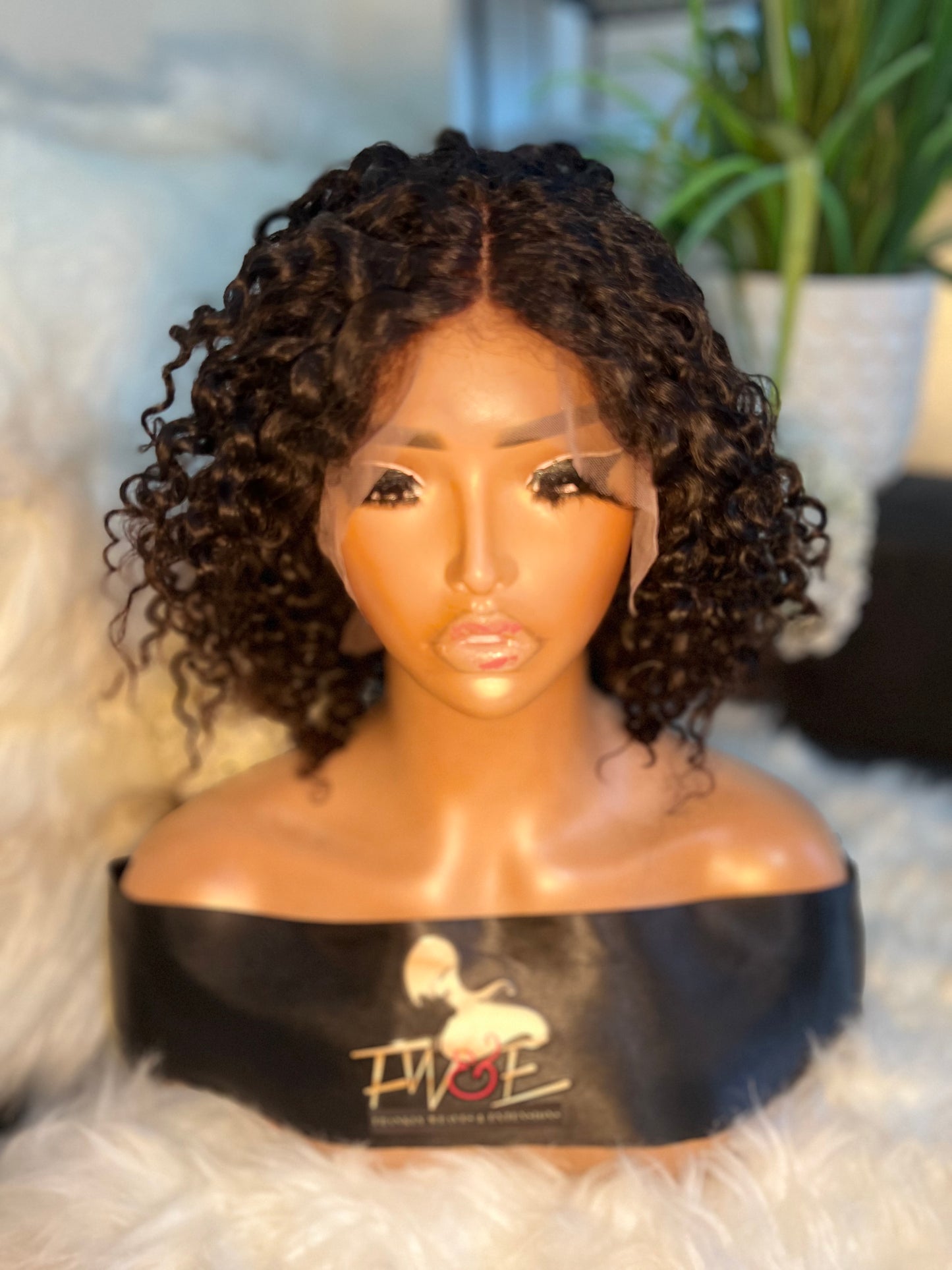 #94 Bob Curly Wig in 12 inches as is