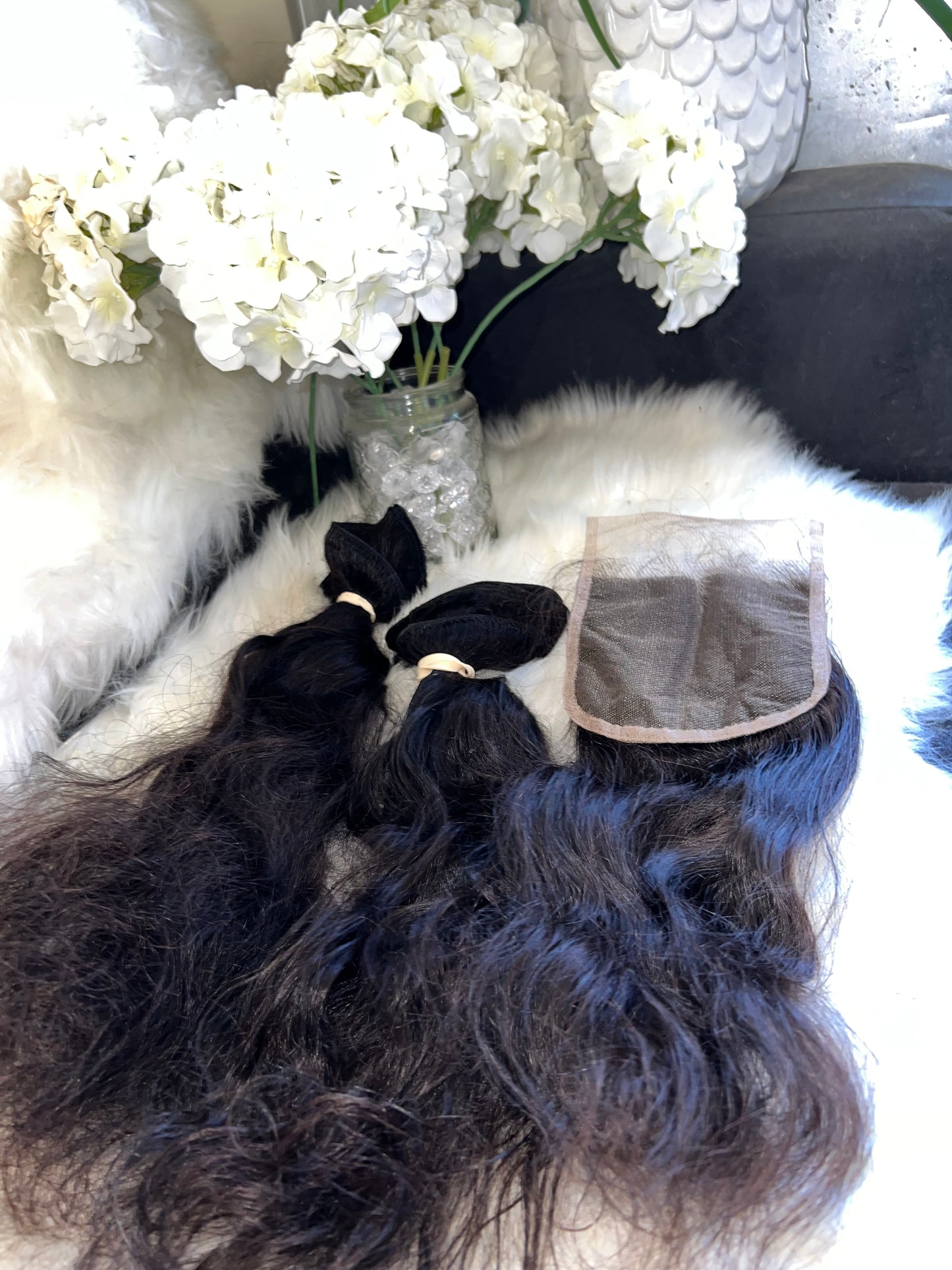 #74 Indian hair Bundles 18.20 and 7X7 closure