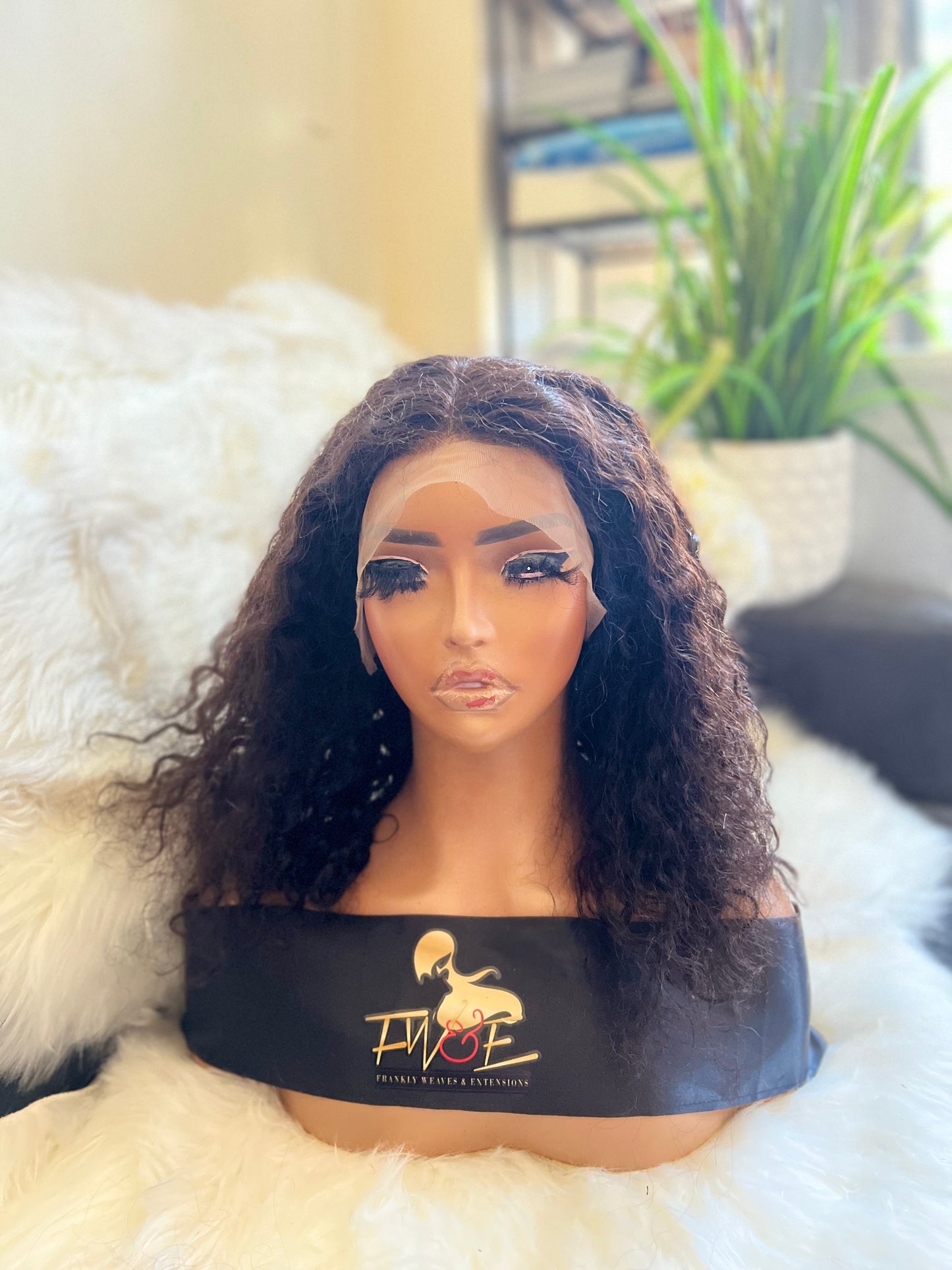 #92 Curly Bob Water Wave -front lace