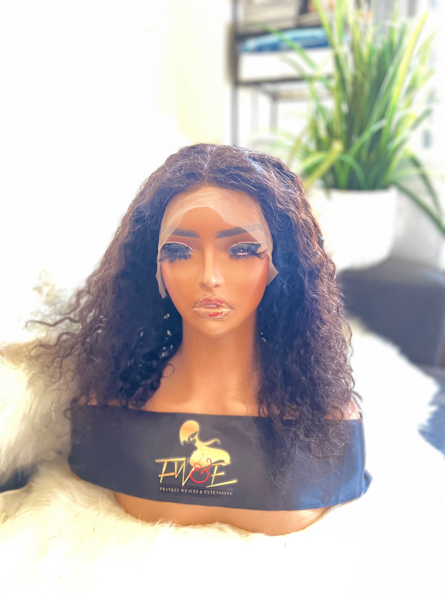#92 Curly Bob Water Wave -front lace